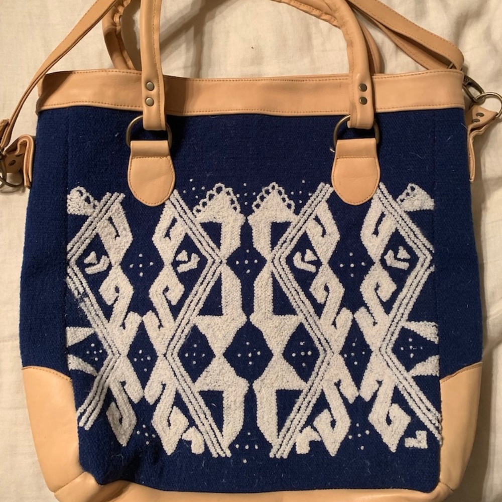 NoonDay LaBella bag Gently used